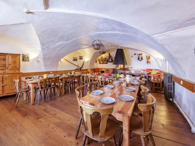 Auberge L'Estoilies Сен-Веран Экстерьер фото