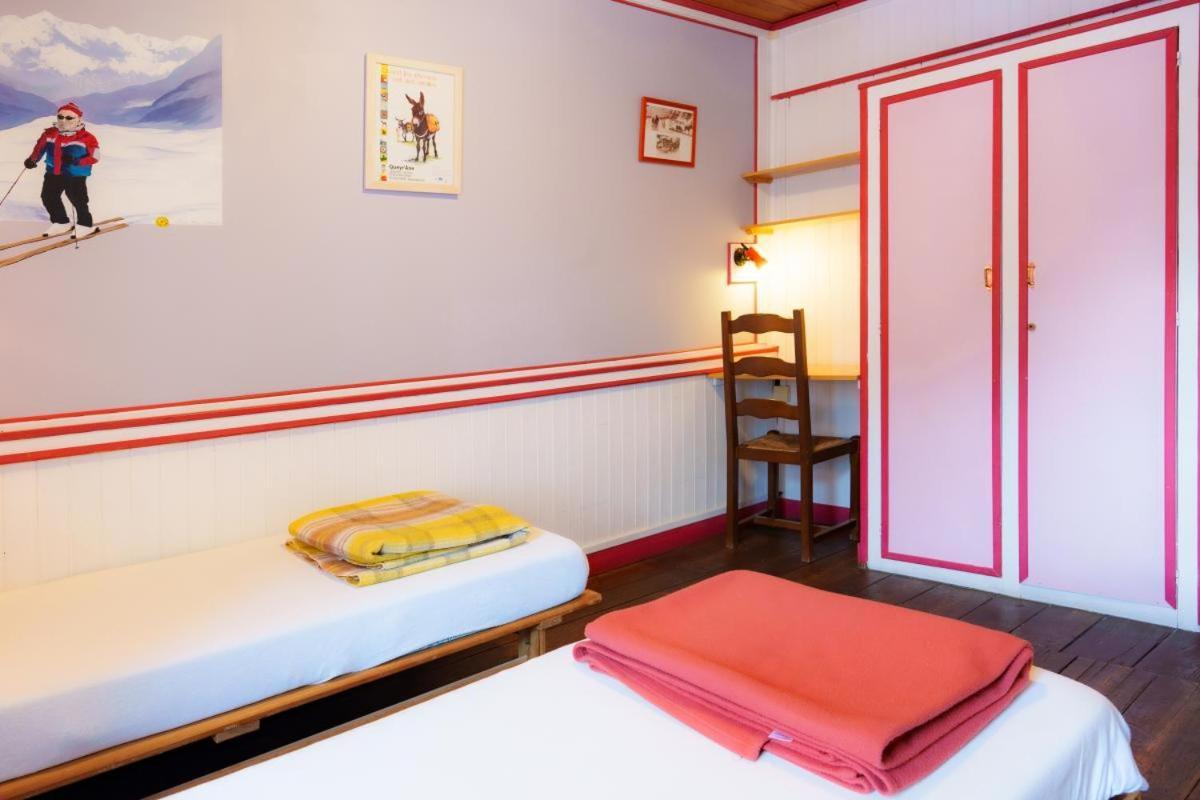 Auberge L'Estoilies Сен-Веран Экстерьер фото