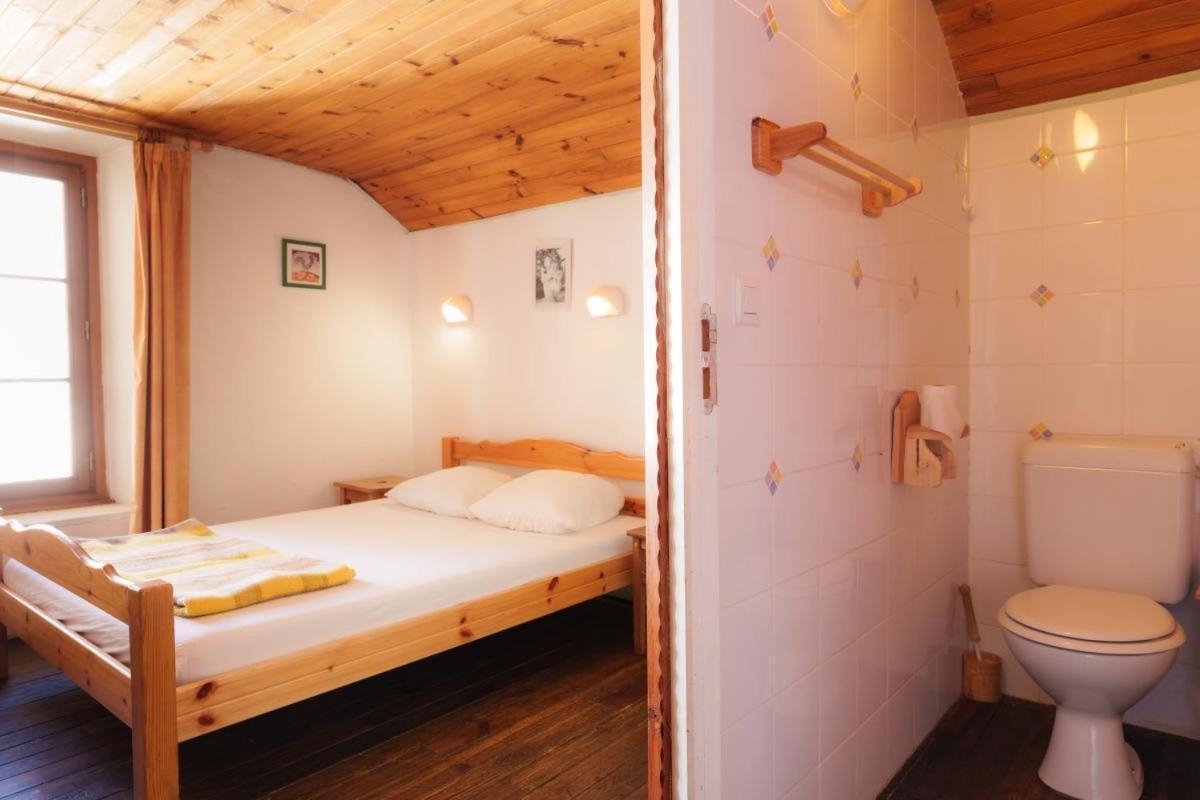 Auberge L'Estoilies Сен-Веран Экстерьер фото